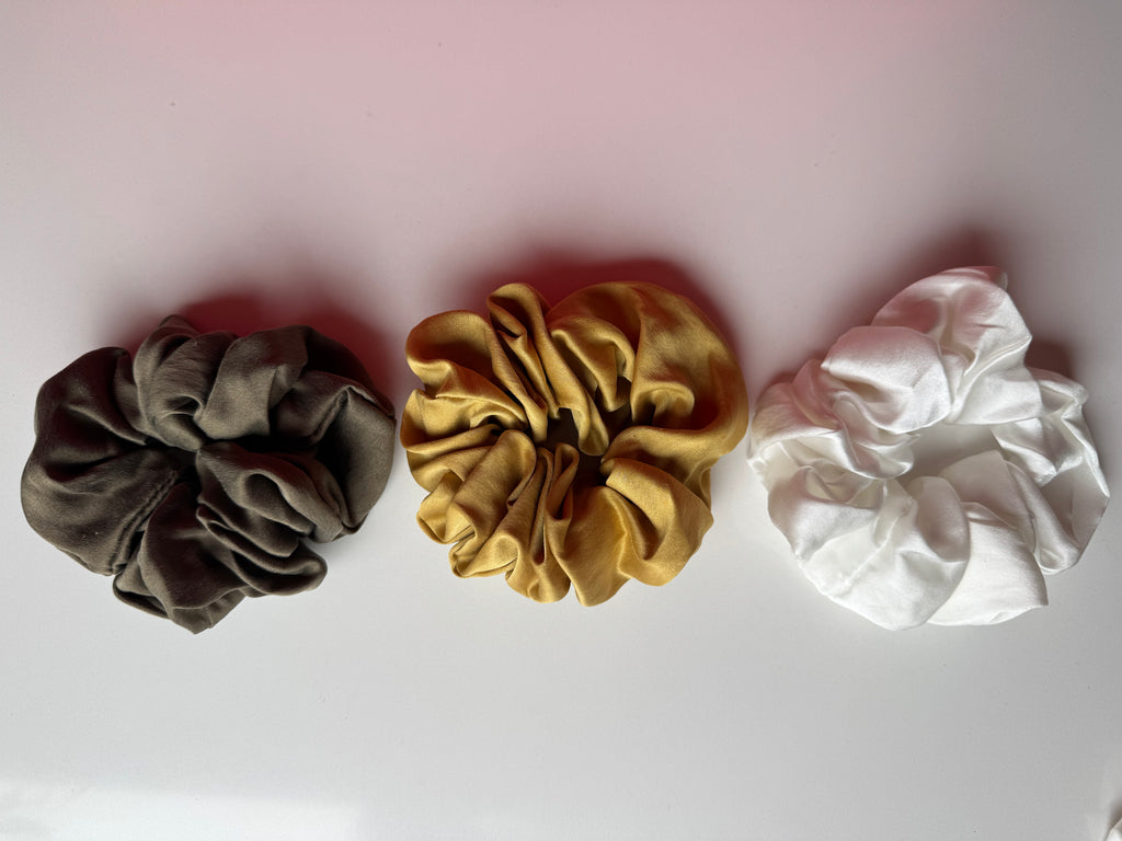 Silk Scrunchy